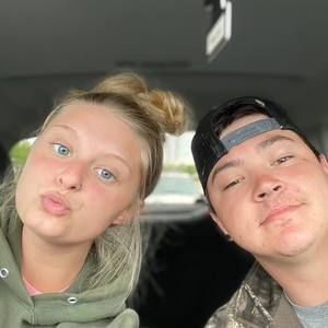 Meet your Posher, Cameron